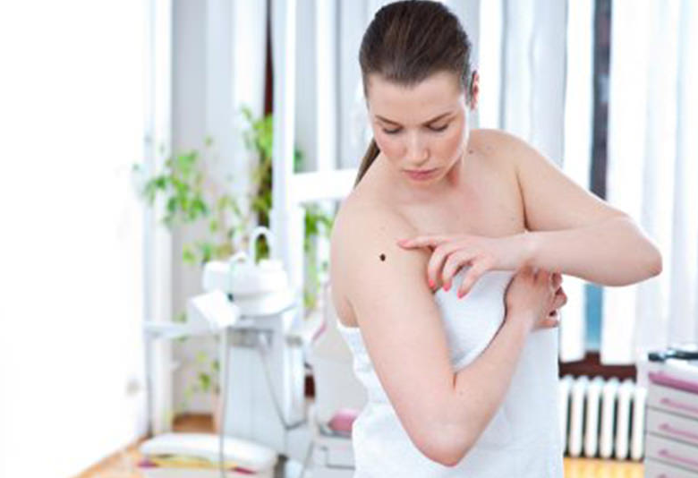 Understanding Early Warning Signs Of Skin Cancer