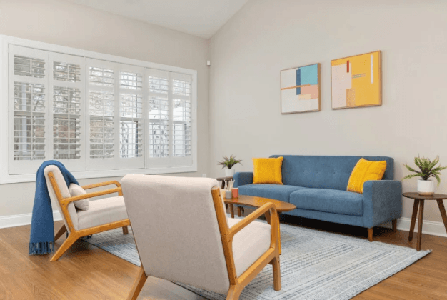 Wall Design: Modern Design Principles for a Balanced Living Room
