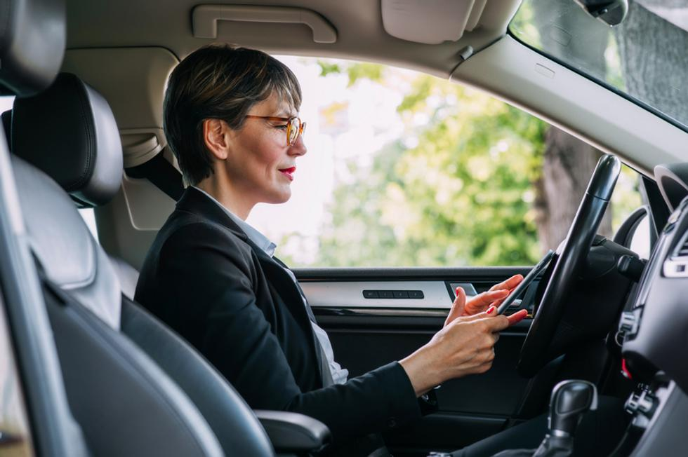 How a Car Mileage Tracker App Can Simplify Business Mileage Records