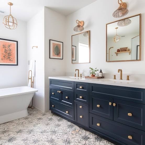 Smart Storage, Better Bathrooms: Choosing Bathroom Cabinets That Fit the Way You Live