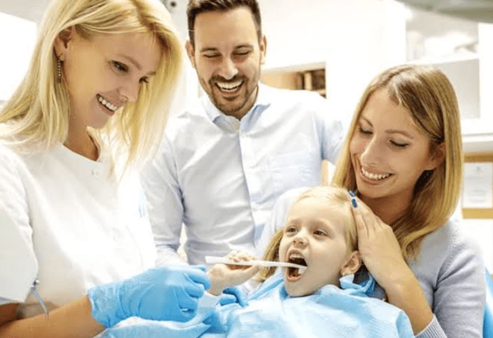 What A Cosmetic Consultation Looks Like In A Family Dental Setting