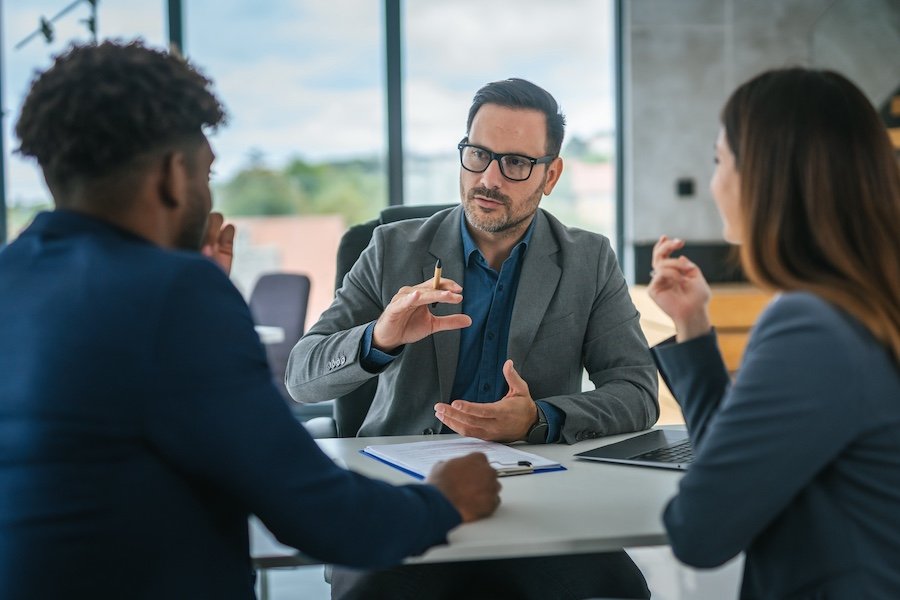 The Risks High-Net-Worth Individuals Face Without a Cincinnati Fiduciary Wealth Management Firm
