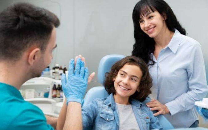 Why Family Dental Visits Can Reveal Shared Lifestyle Risks